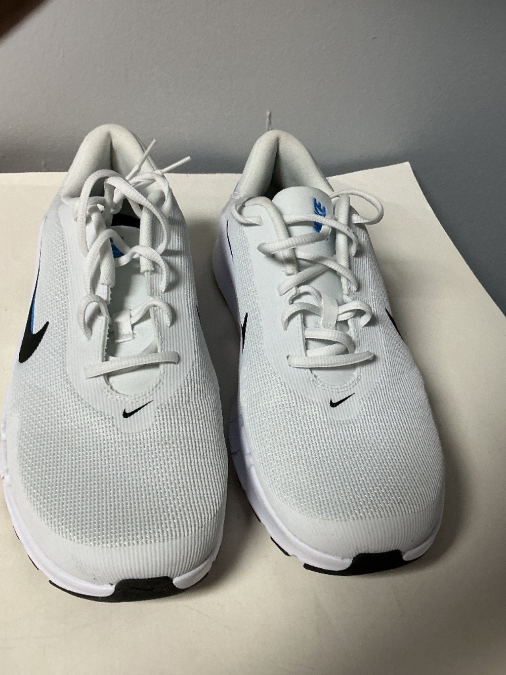Nike Flex Men’s Train Breathable Support Running Shoes Men’s White Sz 12 Wide